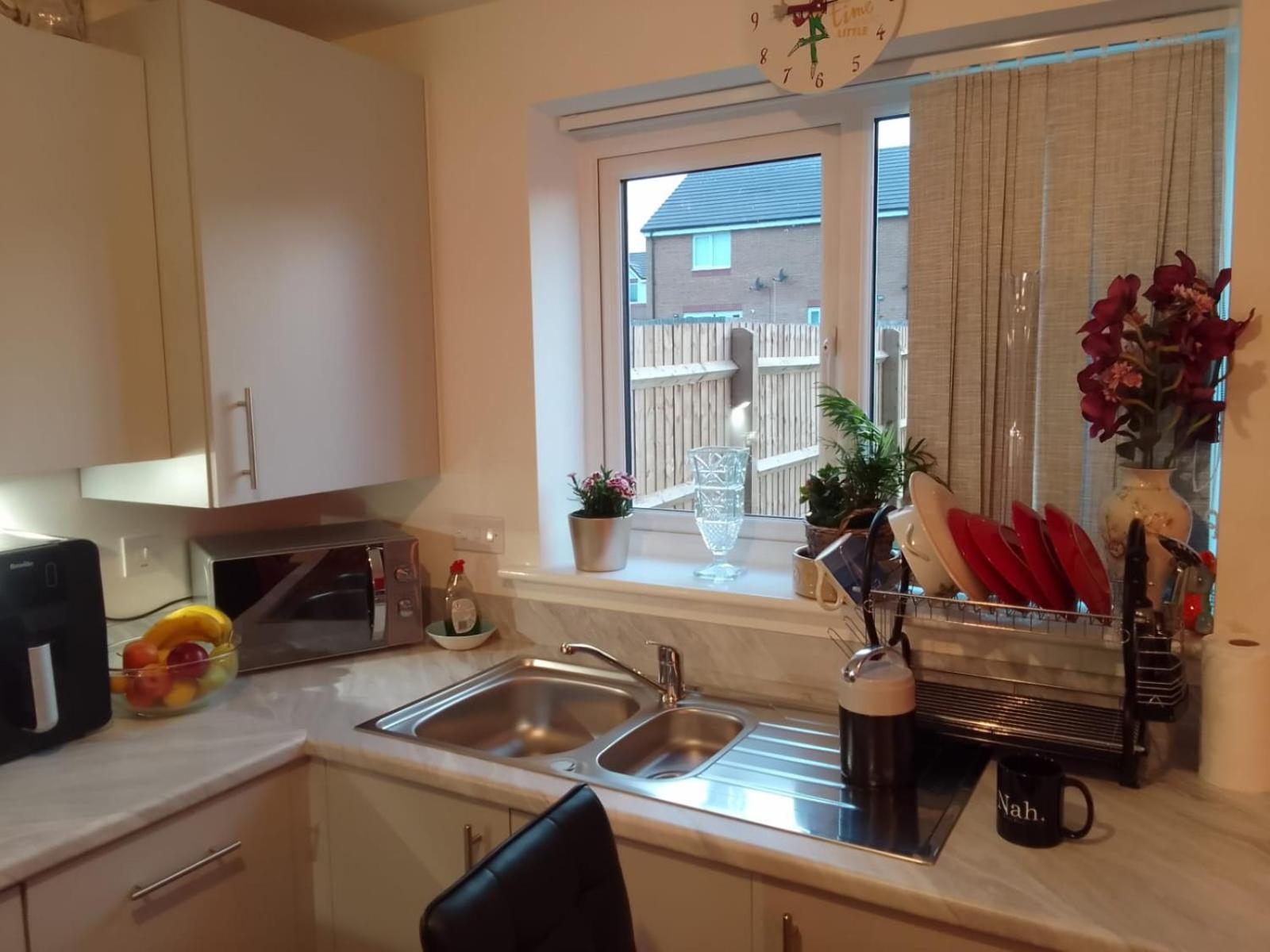 Cosy Stay In Walsall By Ideal Home Bloxwich Εξωτερικό φωτογραφία