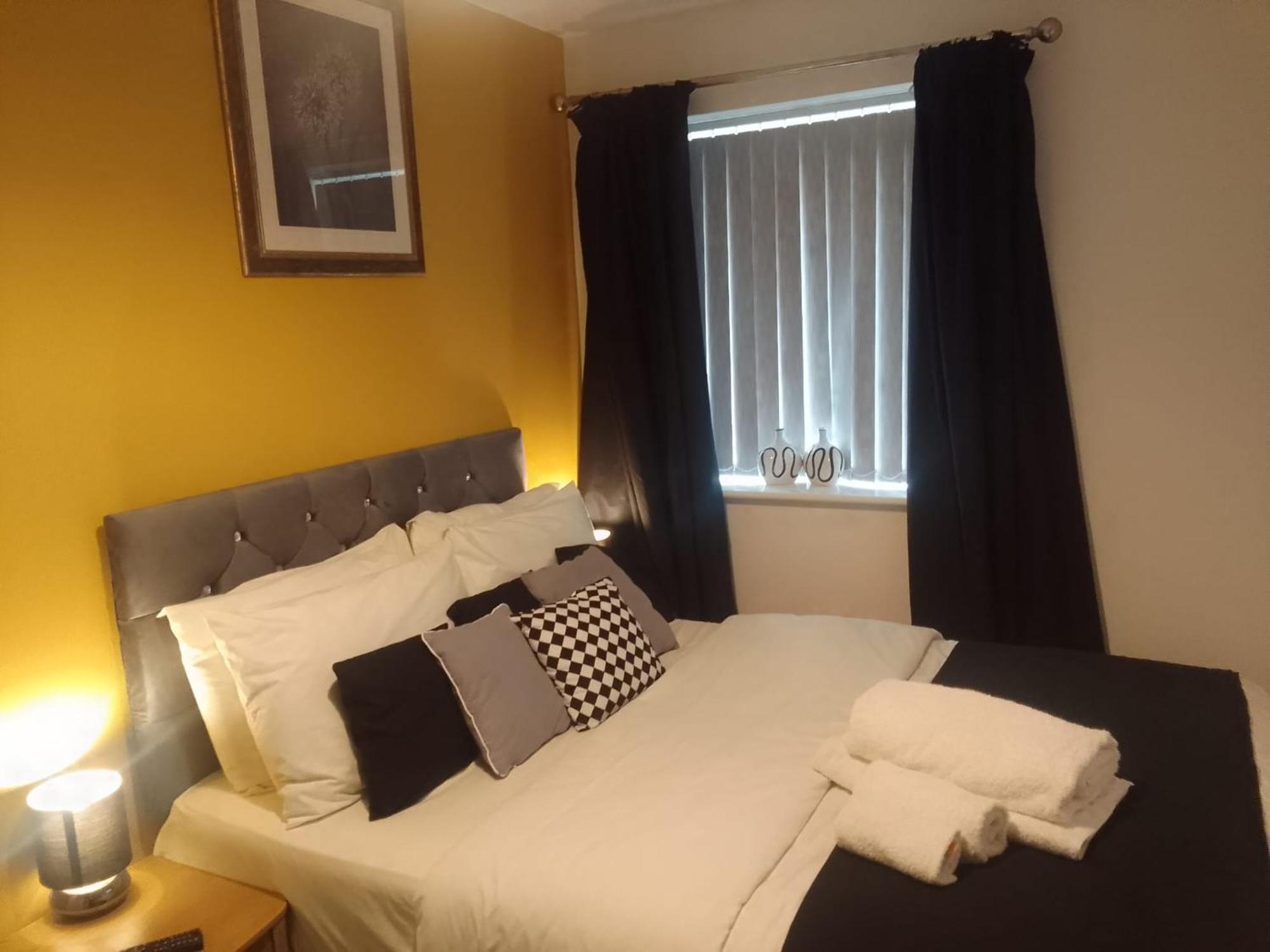 Cosy Stay In Walsall By Ideal Home Bloxwich Εξωτερικό φωτογραφία
